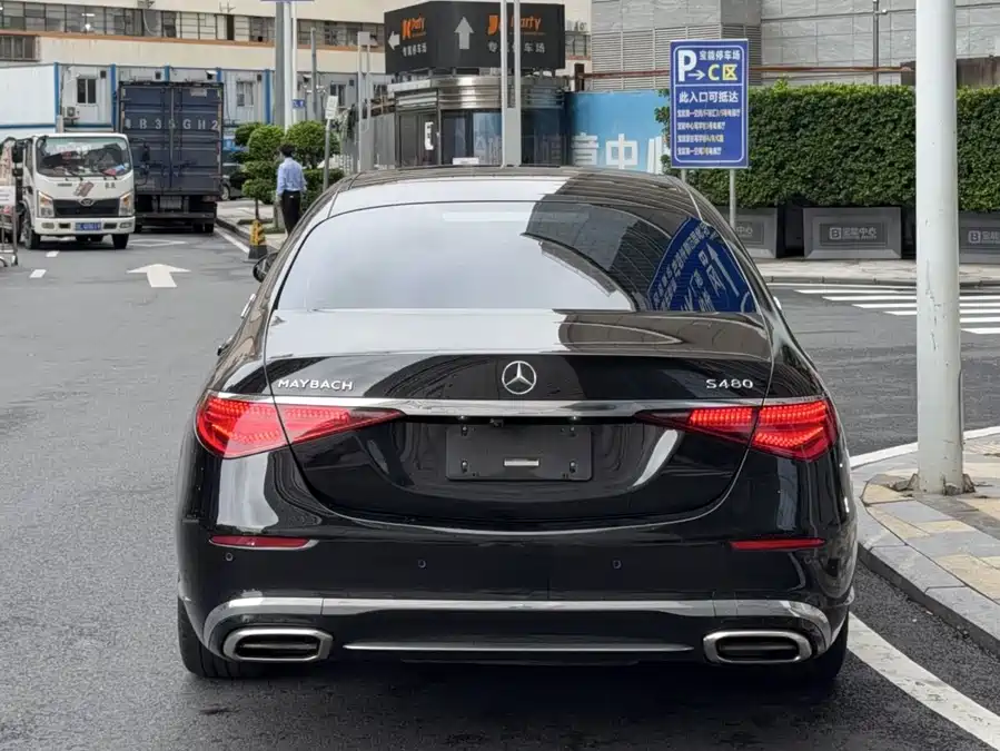 Mercedes Benz Maybach S-Class