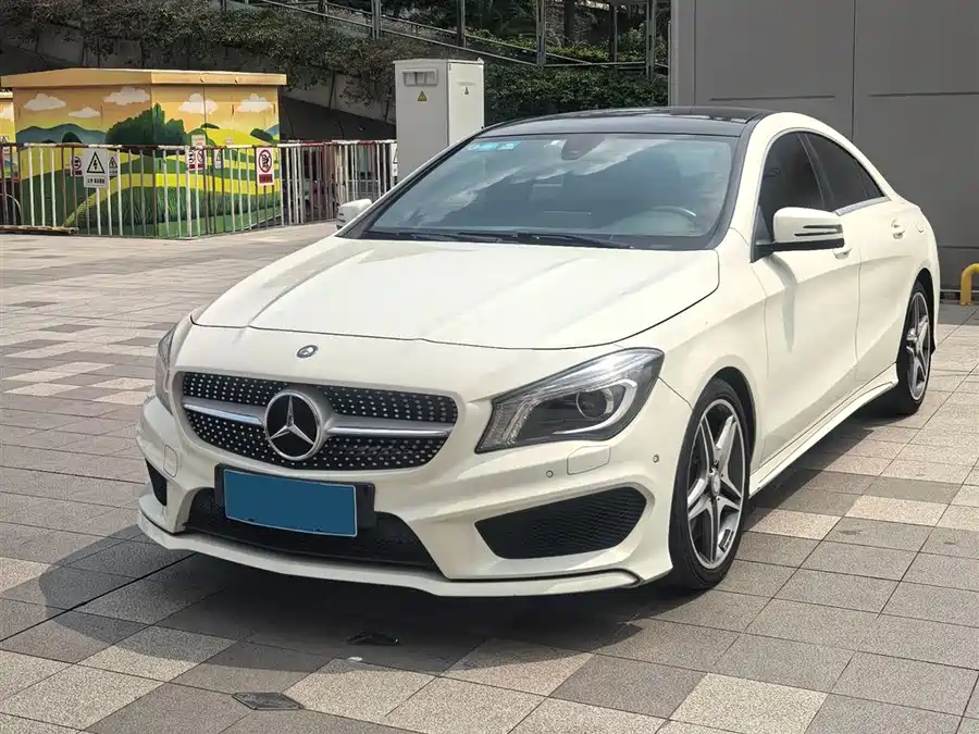 Mercedes-Benz CLA