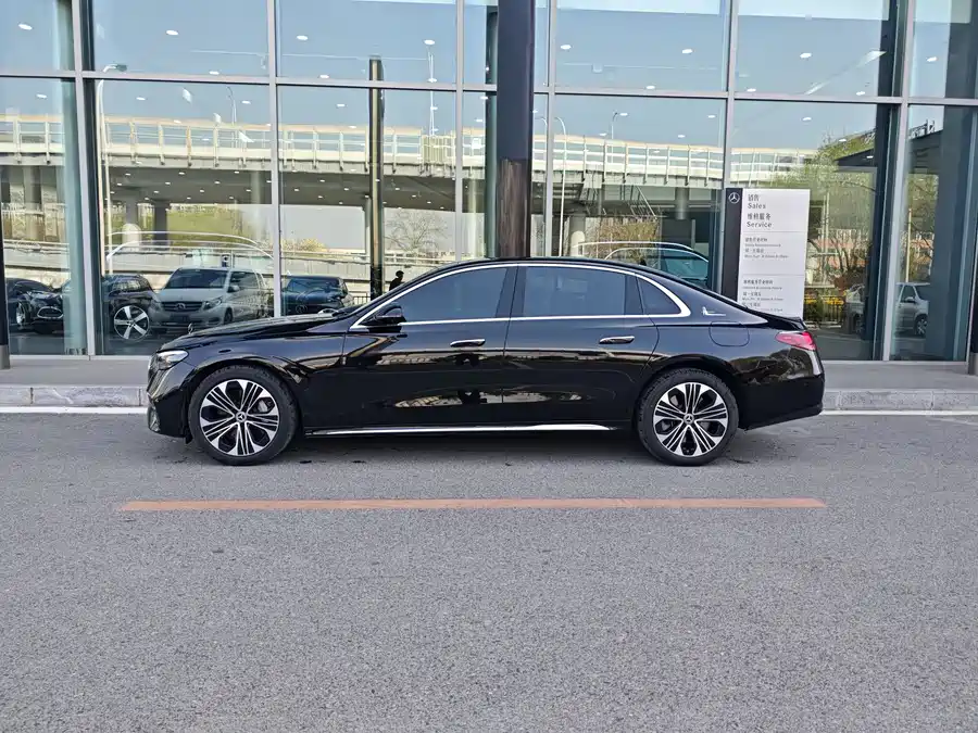 Mercedes Benz E-class new energy