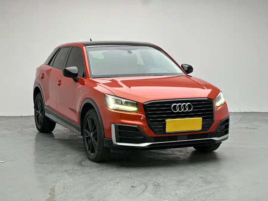 Audi Q2L