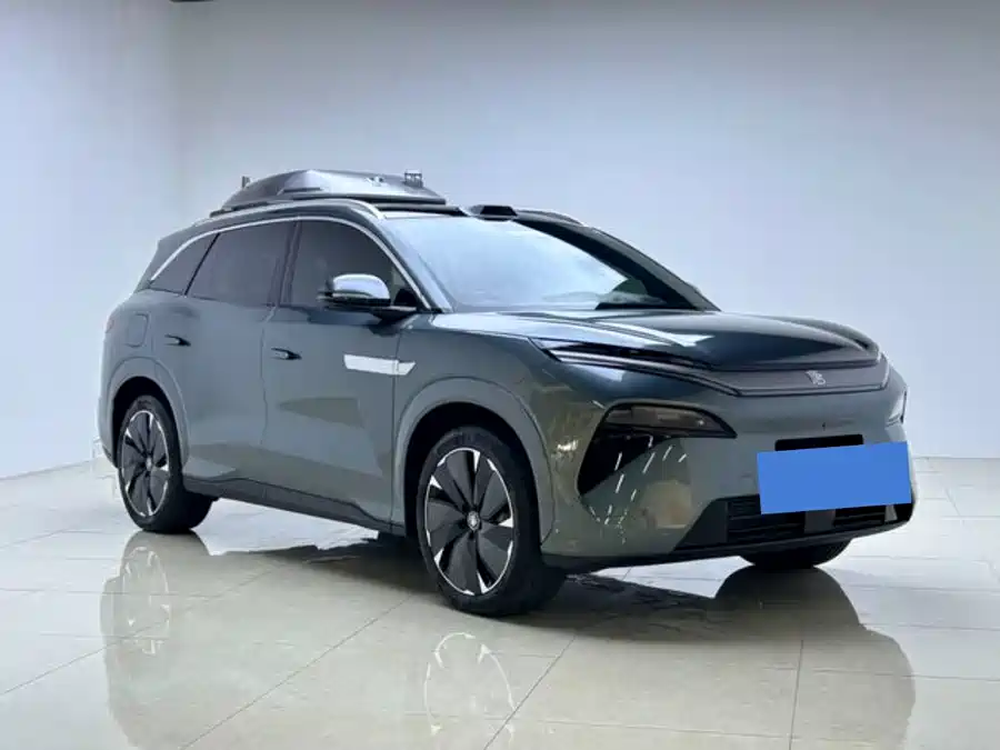 BYD Tang L