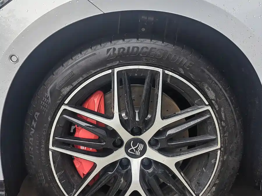 BYD Han L