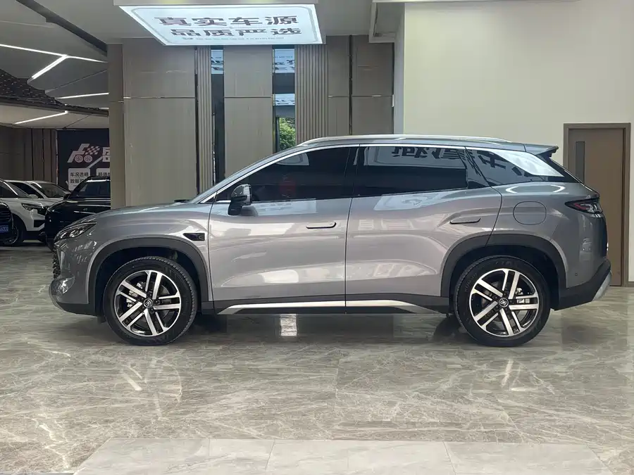 BYD Song L DM-i