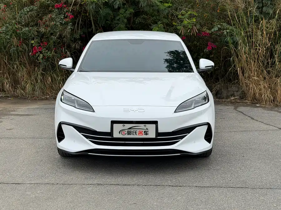 BYD Seal 06