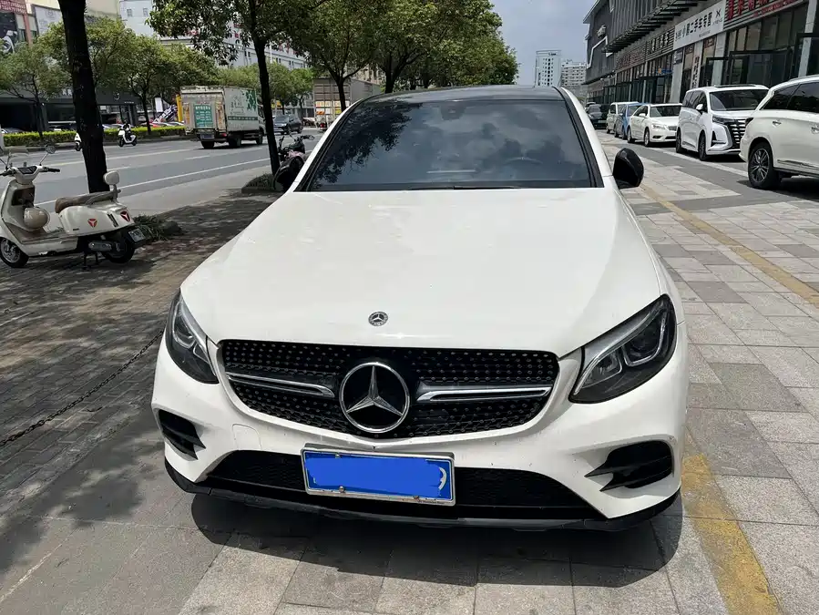 Mercedes Benz GLC coupe