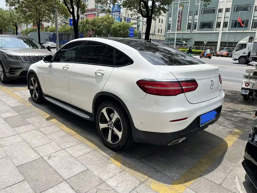 Mercedes Benz GLC coupe
