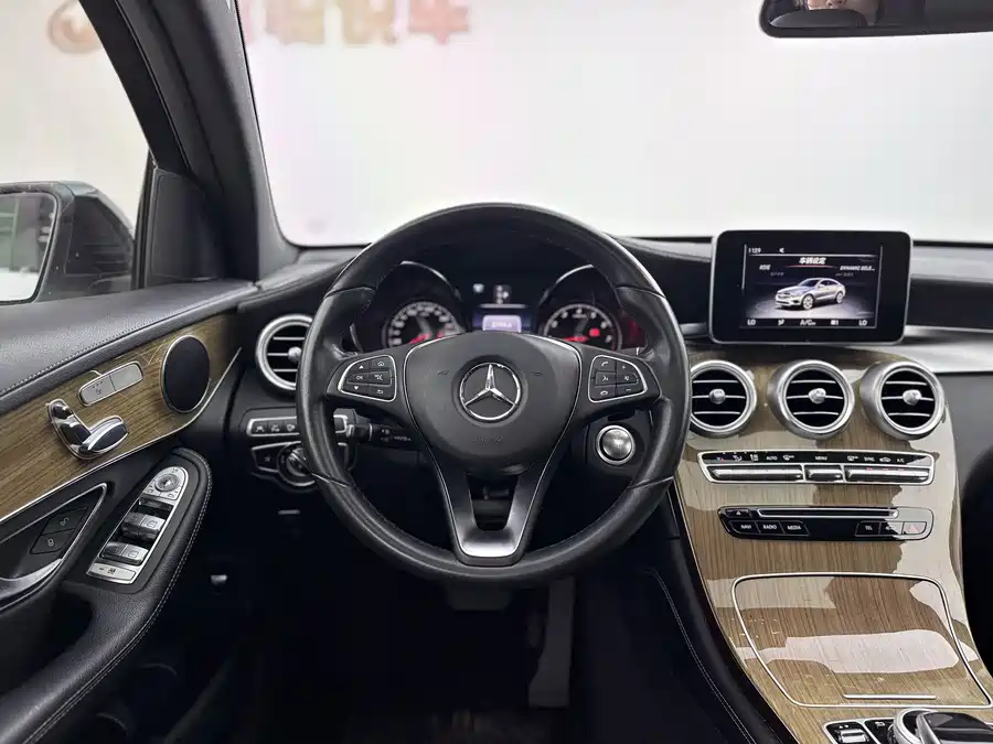 Mercedes Benz GLC coupe