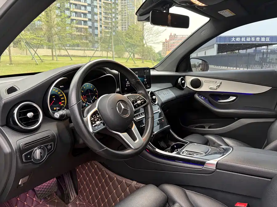 Mercedes Benz GLC coupe