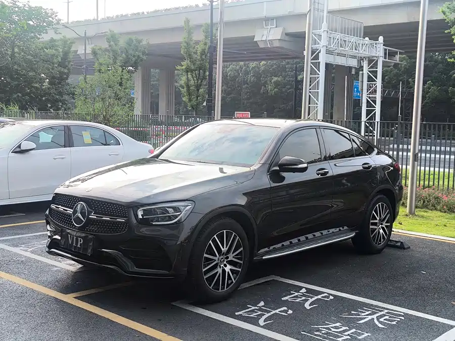Mercedes Benz GLC coupe