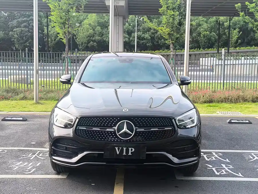 Mercedes Benz GLC coupe