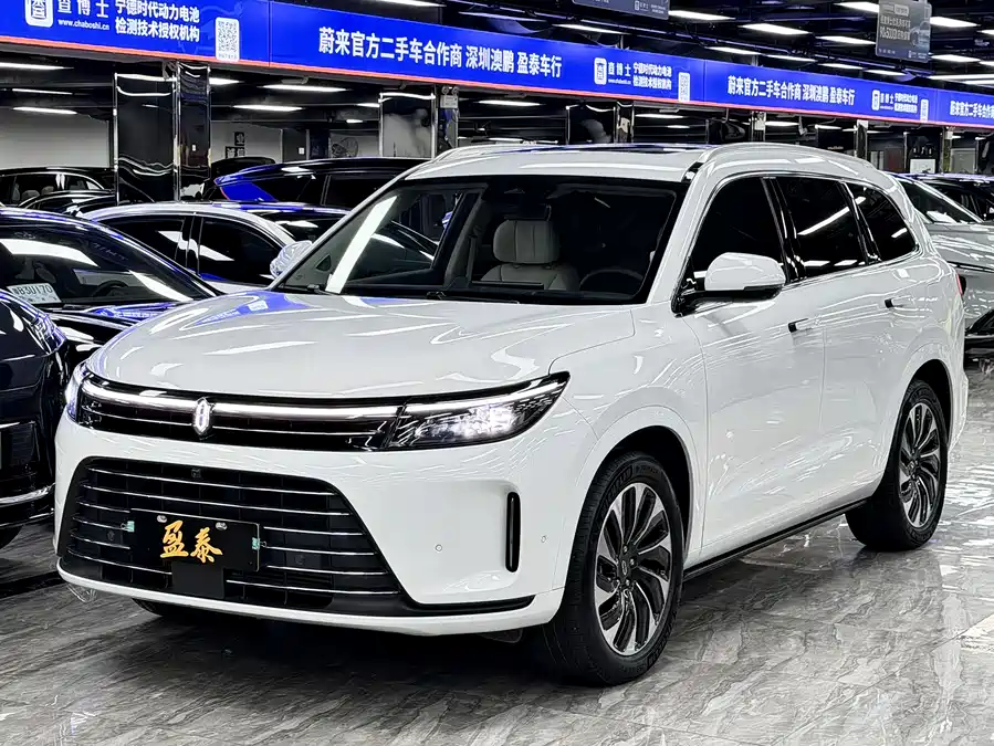 AITO Wenjie M7