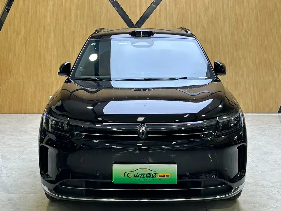 AITO Wenjie M7