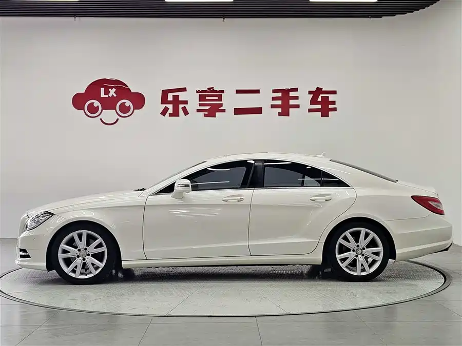 Mercedes Benz CLS