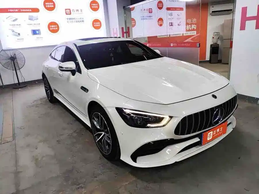 Mercedes Benz AMG GT