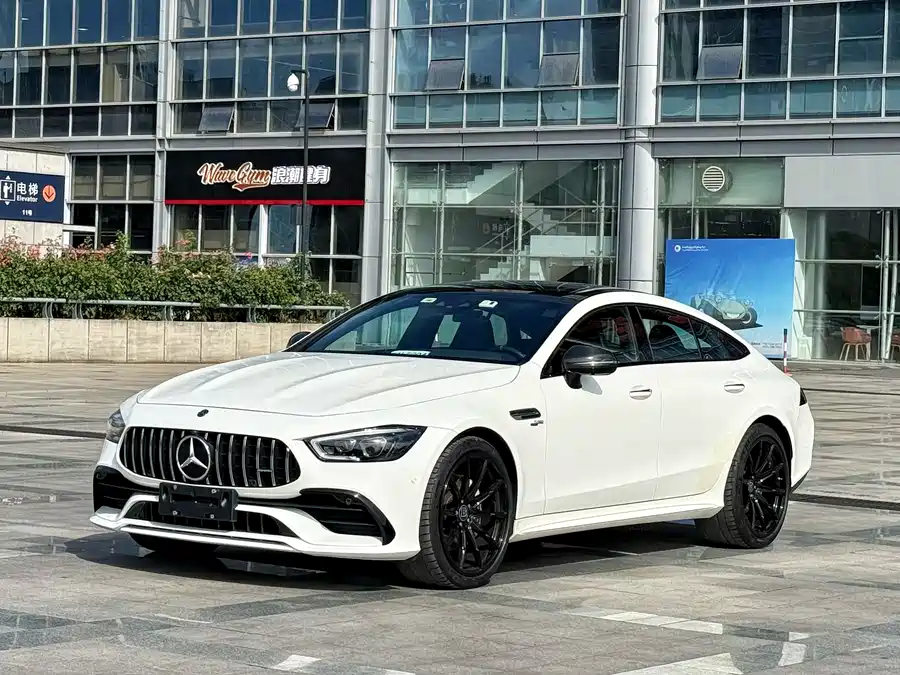 Mercedes Benz AMG GT