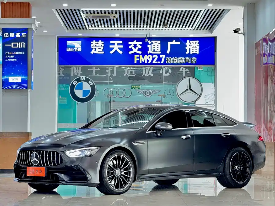 Mercedes Benz AMG GT