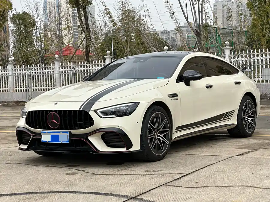 Mercedes Benz AMG GT