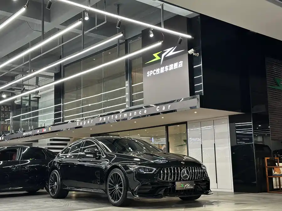 Mercedes Benz AMG GT