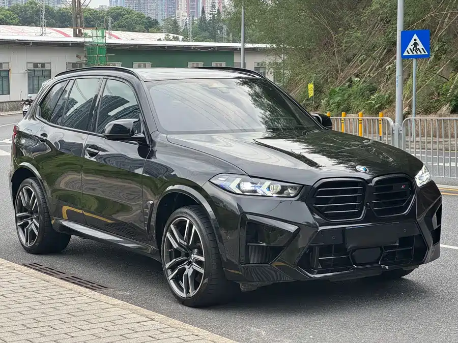 BMW X5M
