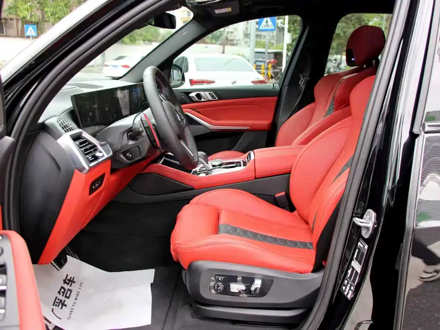 BMW X5M