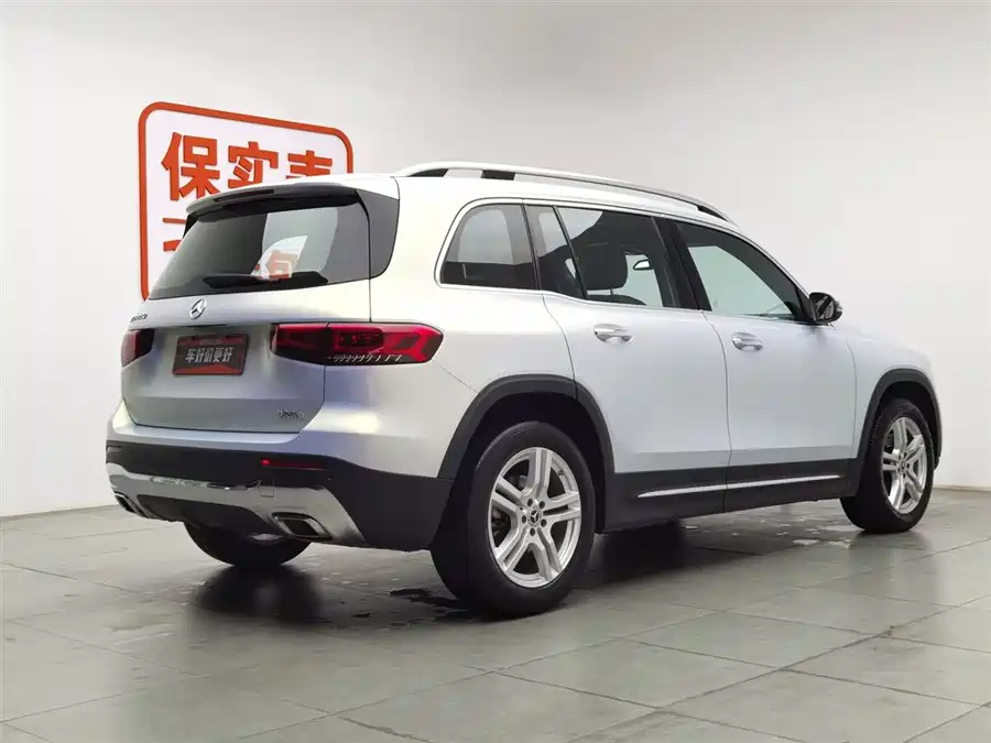 Mercedes Benz GLB