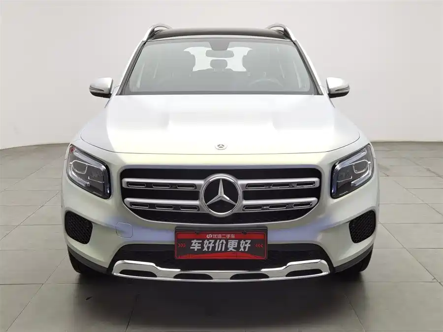Mercedes Benz GLB