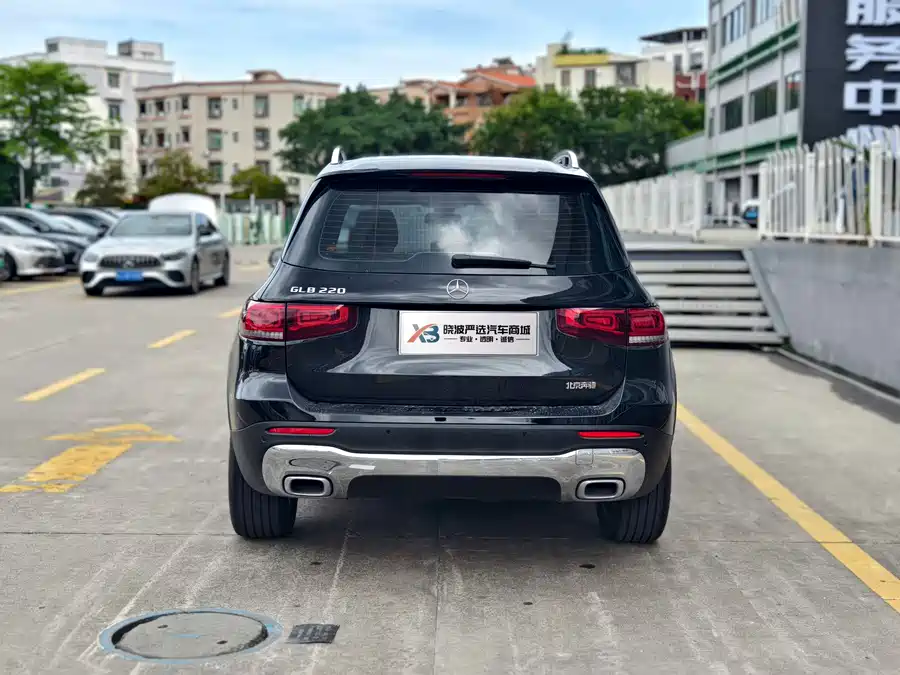 Mercedes Benz GLB