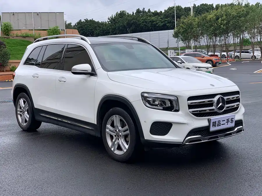 Mercedes Benz GLB