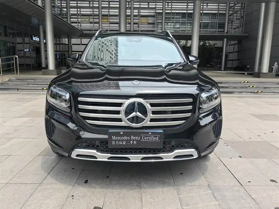 Mercedes Benz GLB