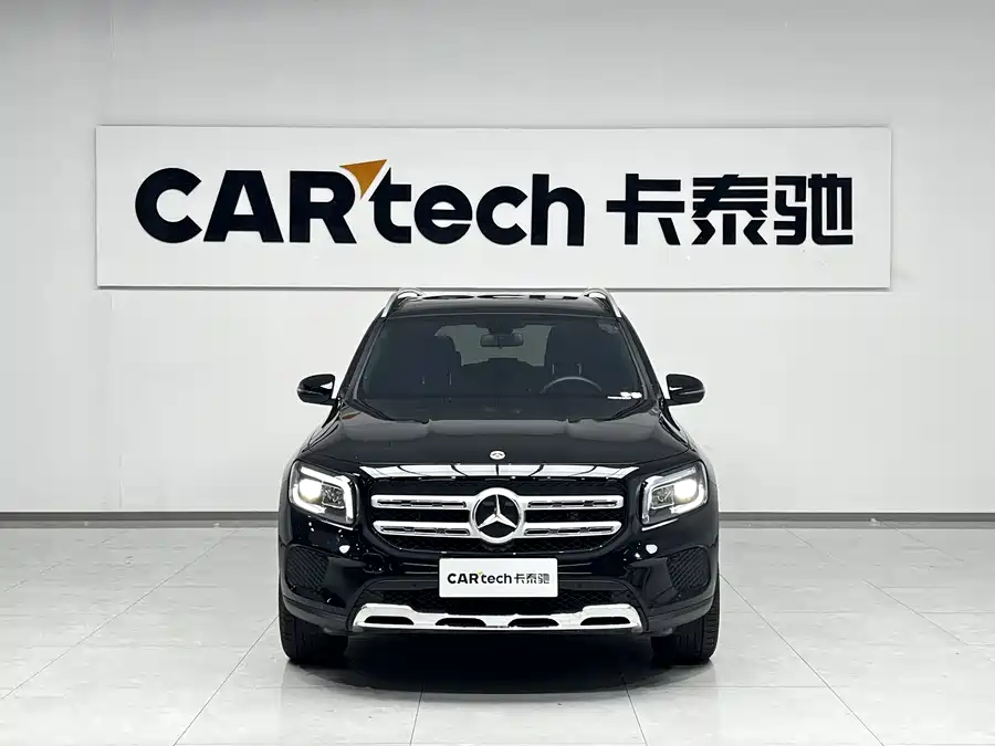 Mercedes Benz GLB