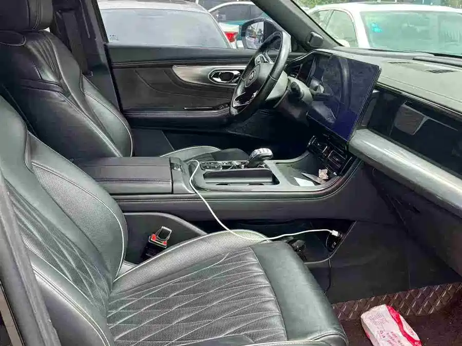 GAC Trumpchi GS8