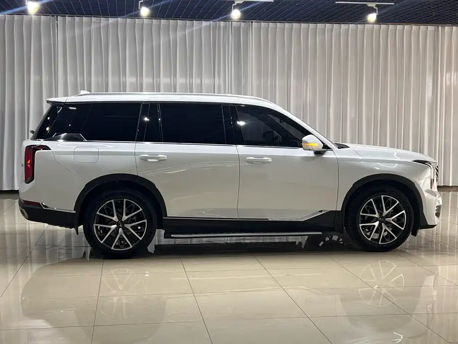 GAC Trumpchi GS8