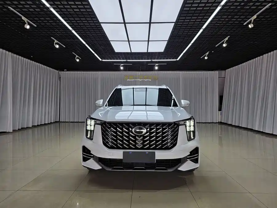 GAC Trumpchi GS8
