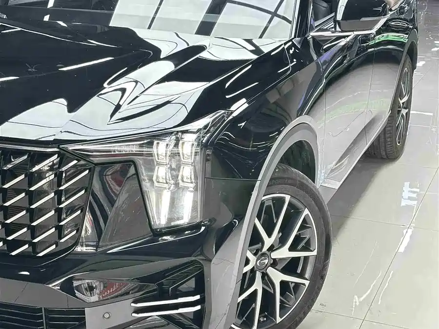 GAC Trumpchi GS8