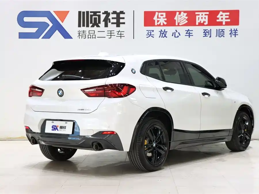 BMW X2