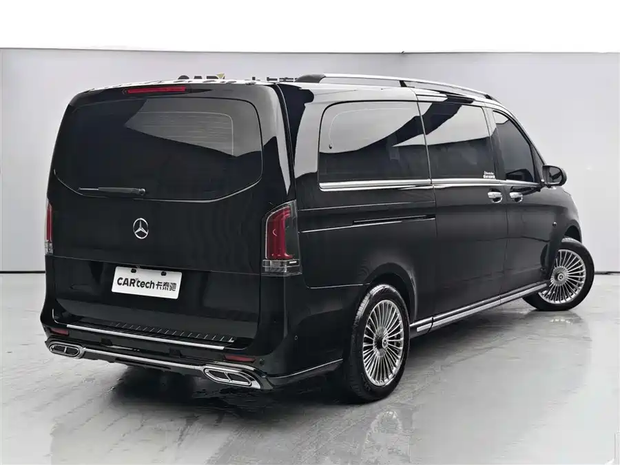 Mercedes Benz Vito