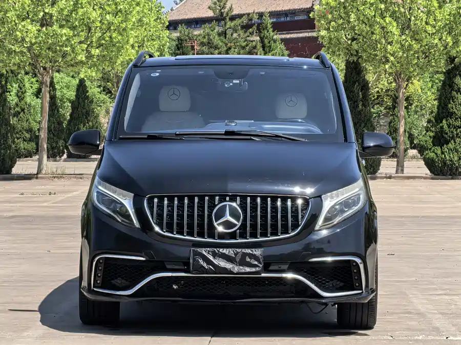 Mercedes Benz Vito