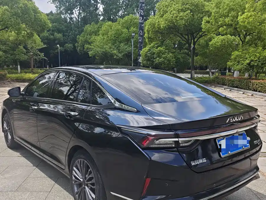 Dongfeng Yixuan MAX