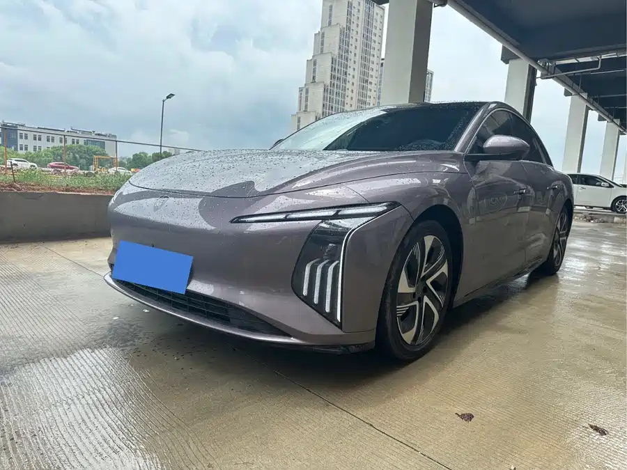 Dongfeng Xinghai S7