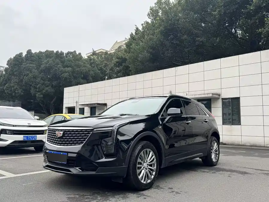 Cadillac XT4