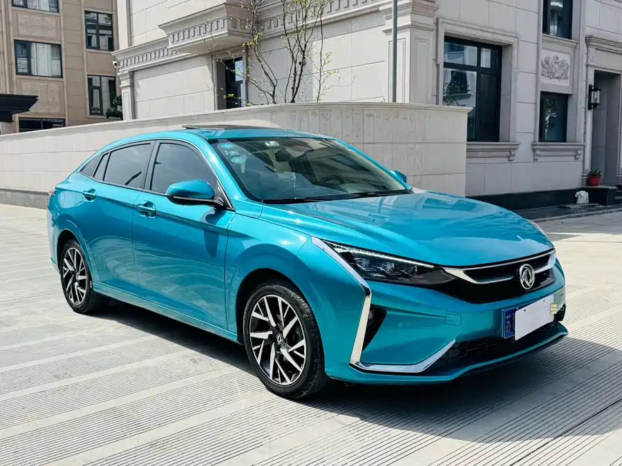 Dongfeng Yixuan