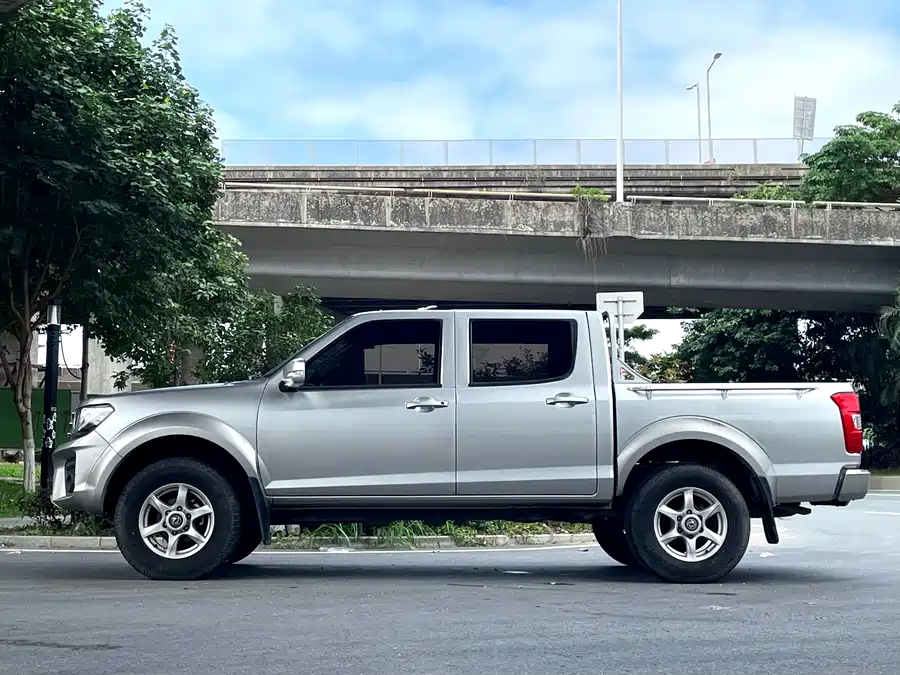 Dongfeng Ruiqi