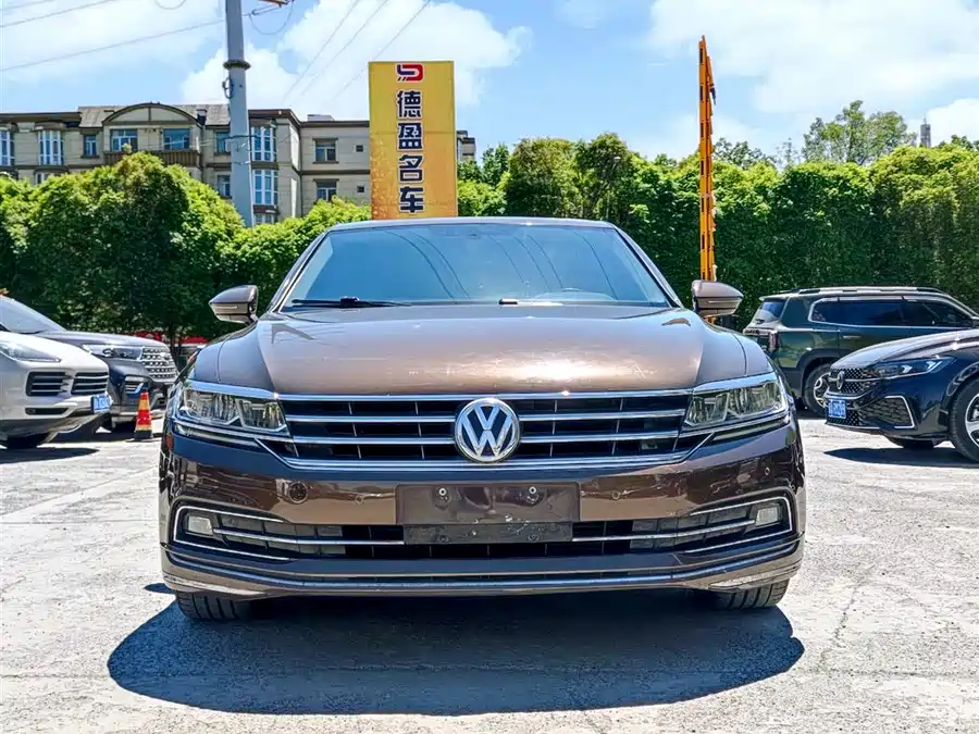 Volkswagen Phaeton / Phideon