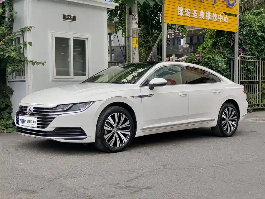Volkswagen FAW- CC