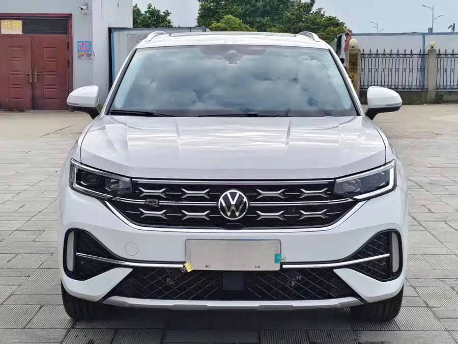 Volkswagen Tayron X