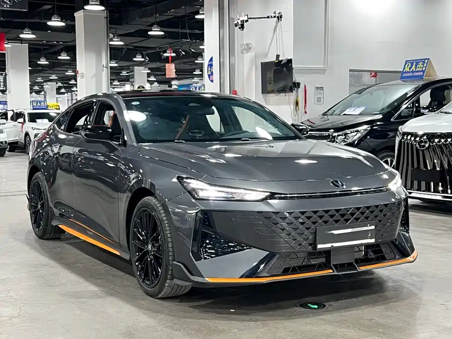 Changan UNI-V