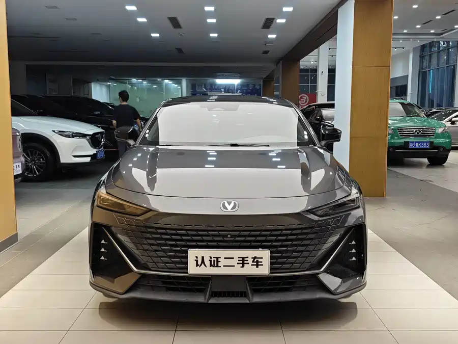 Changan UNI-V