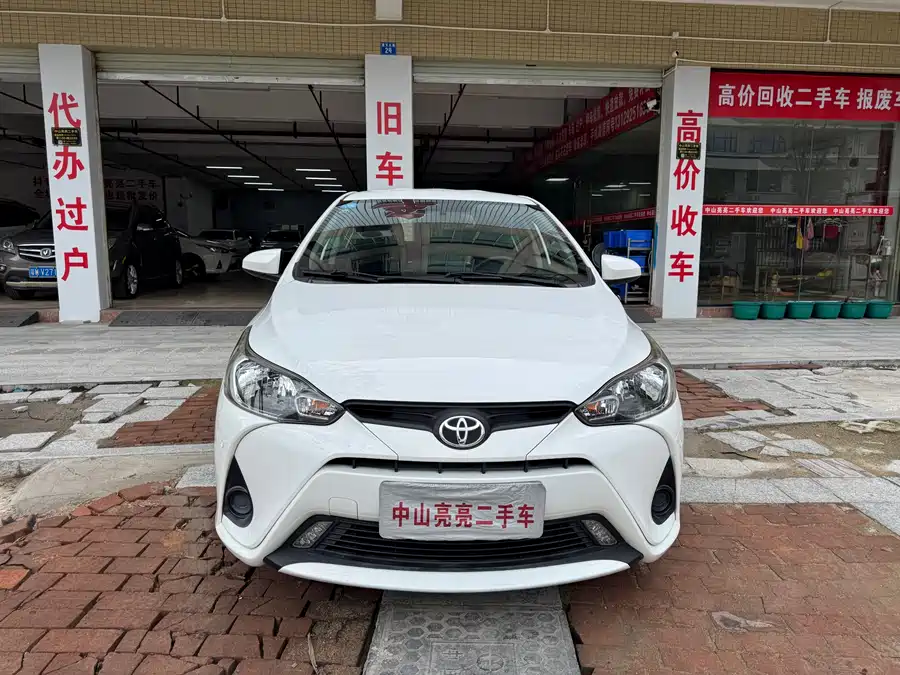Toyota YARiS L Enjoy