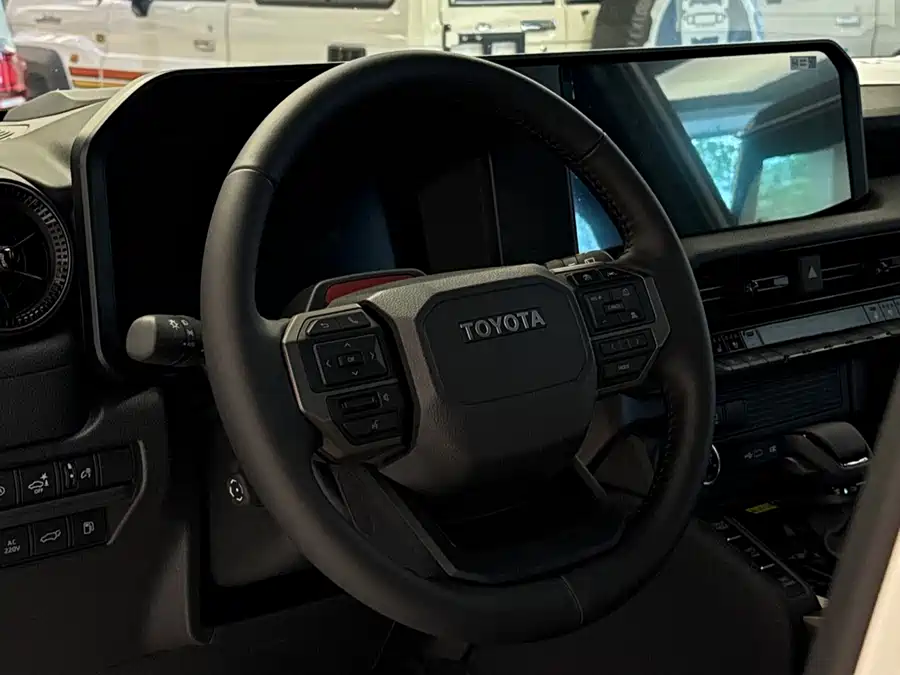 Toyota Prado