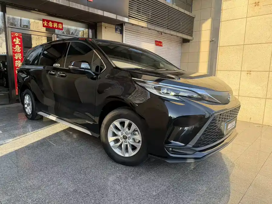 Toyota Granvia